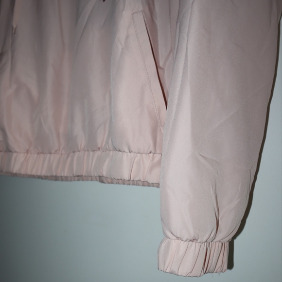 Forever21 satin track jacket with hoodie Pink sz S relax fit - Picture 12 of 14